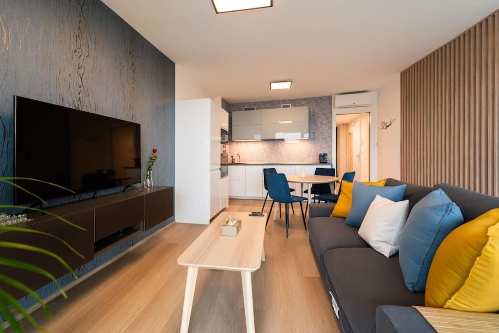 Insady - Studio In Brno-Center Extérieur photo